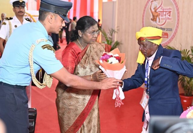 1763647012_c6aba517cb37e0994e8d