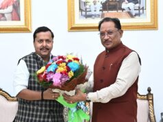 मुख्यमंत्री विष्णु देव साय से बिहार के पथ निर्माण मंत्री नितिन नवीन ने की सौजन्य मुलाकात