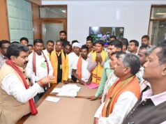 बस्तर संभाग के सरपंचों ने नए विधानसभा भवन में देखी लोकतांत्रिक प्रक्रिया