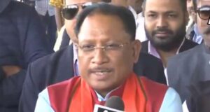 Chief Minister Shri Vishnu Deo Sai pays tribute to senior journalist late Madhukar Kher on his death anniversary