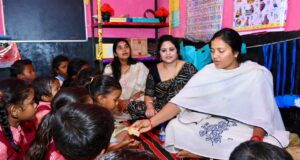 मंत्री श्रीमती लक्ष्मी राजवाड़े ने किया आंगनबाड़ी केंद्र का औचक निरीक्षण