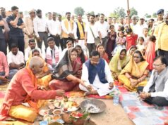 महाअष्टमी पर चलगली क्षेत्र को मंत्री रामविचार नेताम का बड़ी सौगात मोरन नदी पर 5.91 करोड़ की लागत से बनेगा उच्चस्तरीय पुल