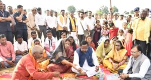 महाअष्टमी पर चलगली क्षेत्र को मंत्री रामविचार नेताम का बड़ी सौगात मोरन नदी पर 5.91 करोड़ की लागत से बनेगा उच्चस्तरीय पुल