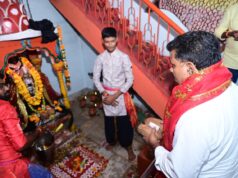 महाअष्टमी पर उप मुख्यमंत्री विजय शर्मा ने किए मां दंतेश्वरी, मां परमेश्वरी और मां चंडी के दर्शन
