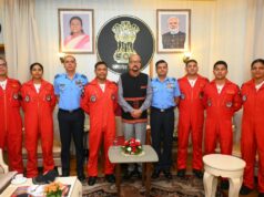 राज्यपाल रमेन डेका से एयर ऑफिसर कमांडिंग नंदा कुमार बाला ने की सौजन्य भेंट