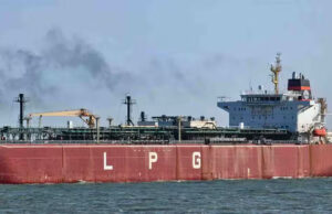 भारत ने फ्यूल सप्लाई और शिपिंग सुरक्षा पर कड़ा रुख अपनाया, होर्मुज में जहाजों पर 24×7 निगरानी