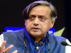 शशि थरूर का तीखा तंज: ‘बांग्लादेश को पाकिस्तान न समझें’, मुस्तफिजुर रहमान पर फैसले से हिल गई राजनीति