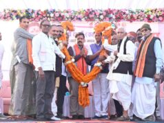 उपमुख्यमंत्री विजय शर्मा ने ग्राम पोड़ी में सुरेठी कुर्मी समाज के सामाजिक भवन का किया लोकार्पण, सम्मेलन में लिया भाग