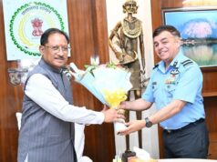 नेशनल डिफेंस कॉलेज के प्रशिक्षु सैन्य और गैर सैन्य अधिकारियों ने की मुख्यमंत्री से मुलाकात