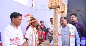 प्रकृति में जनजातीयों की अटूट आस्था, देवी-देवताओं के वास से जल जंगल का हो रहा संरक्षण व संवर्धन : मंत्री रामविचार नेताम