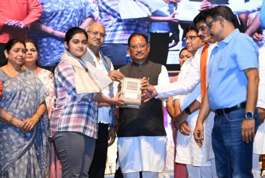 पंचायती राज संस्थाओं को सशक्त बनाकर विकसित भारत की नींव को मजबूत कर रही है हमारी सरकार : मुख्यमंत्री विष्णु देव साय