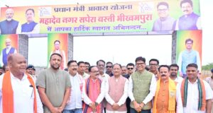 35 वर्षों का इंतजार हुआ खत्म : सपेरा बस्ती में साकार हो रहा पक्के घरों का सपना