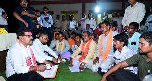 किसकोड़ो, जहां कभी लगती थी नक्सलियों की चौपाल, वहीं उप मुख्यमंत्री शर्मा ने लगाई जनचौपाल
