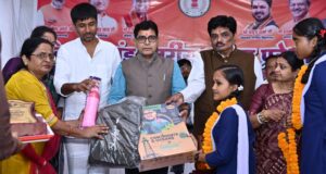 शिक्षा के साथ संस्कारों का समावेश ही समृद्ध छत्तीसगढ़ की नींव – राजस्व मंत्री टंक राम वर्मा