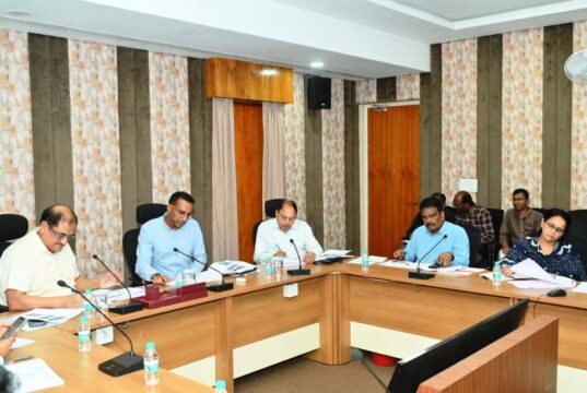 लोक निर्माण विभाग के सचिव ने जेलों में निर्माणाधीन कार्यों की प्रगति की समीक्षा की