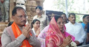 मुख्यमंत्री विष्णुदेव साय ने भोरमदेव धाम में की पूजा-अर्चना, प्रदेश की सुख-समृद्धि के लिए की मंगलकामना