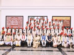राष्ट्रपति भवन के विशेष अतिथि बने बस्तर के मांझी-चालकी : बस्तर पंडुम-2026 के विजेताओं और जनजातीय प्रतिनिधियों का हुआ विशेष सम्मान