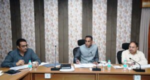 बस्तर में कनेक्टीविटी बढ़ाने विशेष जोर, सड़कों और पुल-पुलियों के काम दिसम्बर तक पूर्ण करने के निर्देश