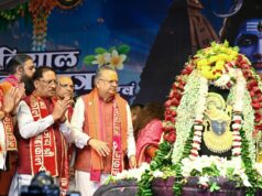 मुख्यमंत्री विष्णु देव साय ने भगवान शिव का रुद्राभिषेक कर प्रदेशवासियों के सुख-समृद्धि और खुशहाली की कामना की
