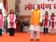 नमो सेवा-अनकही कहानियां : छात्रों ने प्रधानमंत्री नरेन्द्र मोदी के 25 वर्षों की सेवा यात्रा का किया मंचन