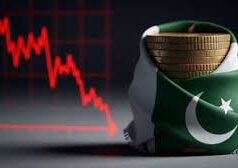 Pakistan Economic Crisis: कर्ज के बोझ तले कराह रहा पाकिस्तान, कर्जा लेकर चल रहे रोजमर्रा के खर्चे