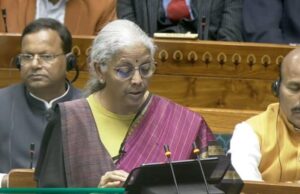 बजट को सत्ता पक्ष ने बताया ऐतिहासिक तो विपक्ष ने कहा, चुनौतियों का ठोस समाधान नहीं